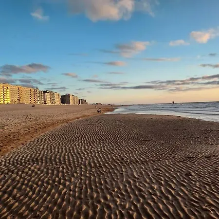 Апартаменты Uniek Zeezicht