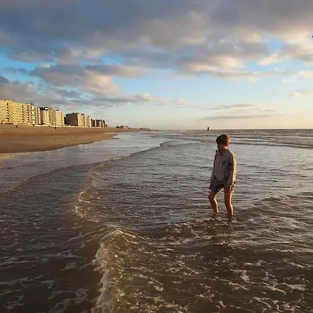 Апартаменты Uniek Zeezicht