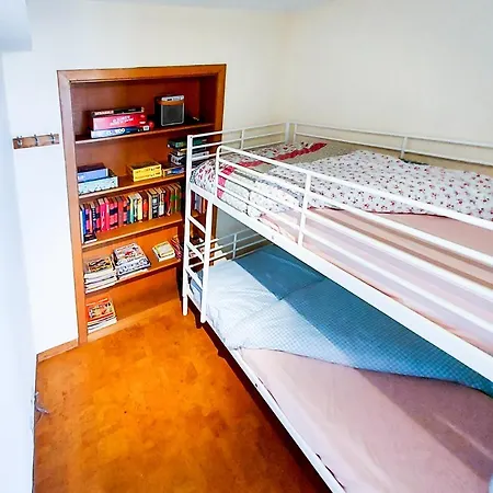 Uniek Zeezicht Апартаменты *